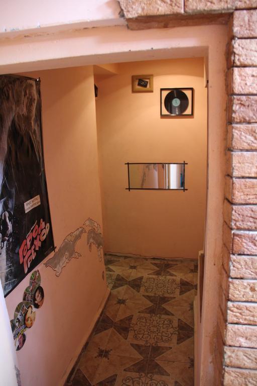 Hostel Retro Batumi Room photo